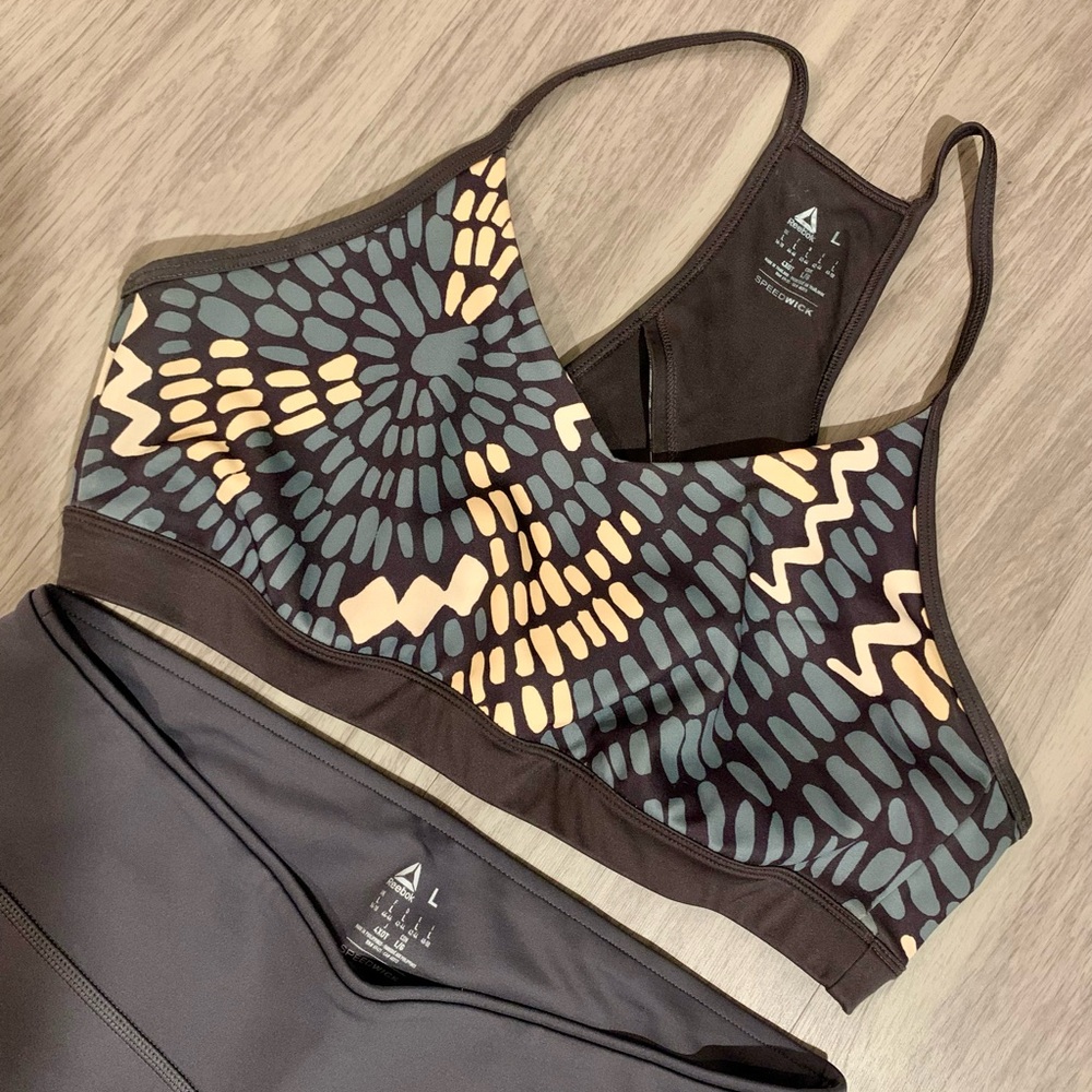 MOVING SALE | Women’s Reebok Workout Set, Cropped Leggings + Sports Bra, Size L